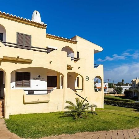 Lovely One Bedroom Apartment In Alvor Exterior photo